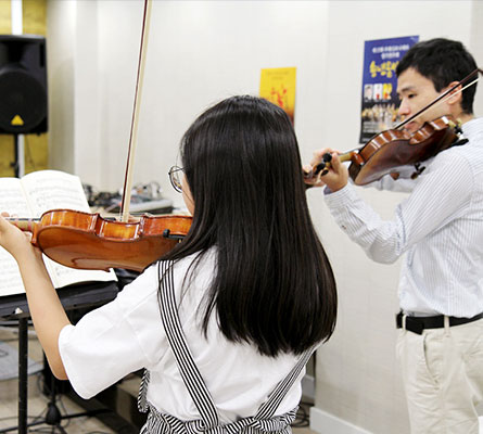 ���ް���